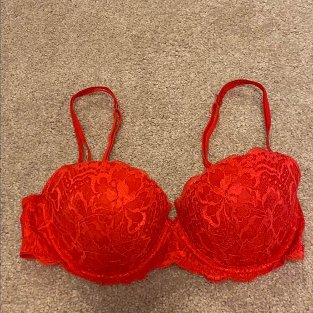 Victoria Secret PINK Size 34C Date Push Up Bra